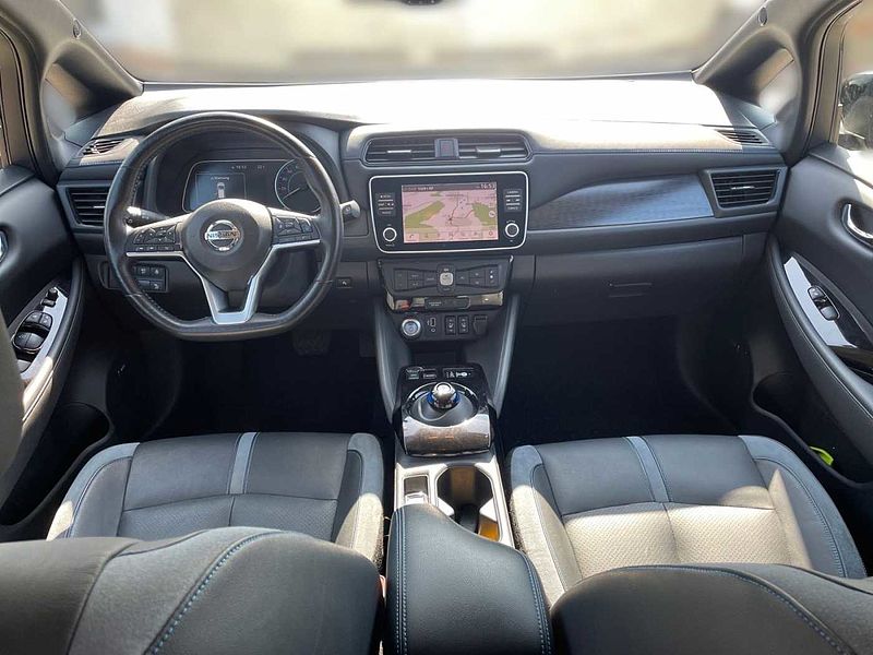 Nissan Leaf Tekna 40kwh Navi, LED, Sitzhzg, Bose,360°, Leder